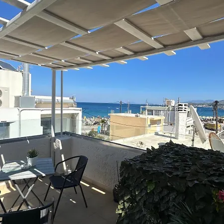Connie's Sea Side 2b דירה העיירה קוס