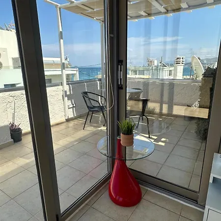 דירה Connie's Sea Side 2b